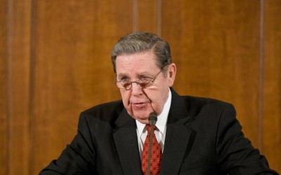 Restauración vs Reforma: Apóstol mormón se dirige a Harvard